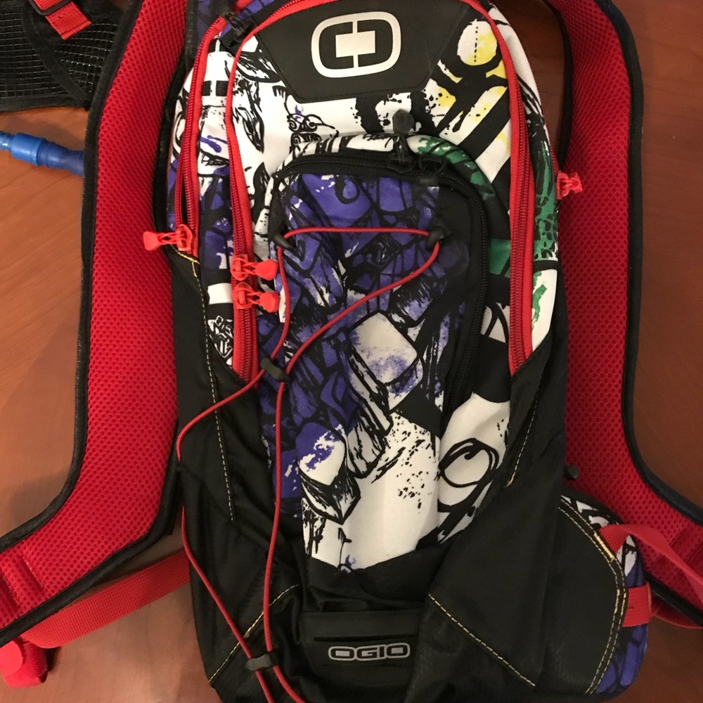 Ogio Hydration Pack Large 70oz Bladder